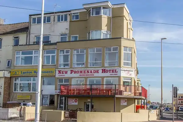 New Promenade Hotel